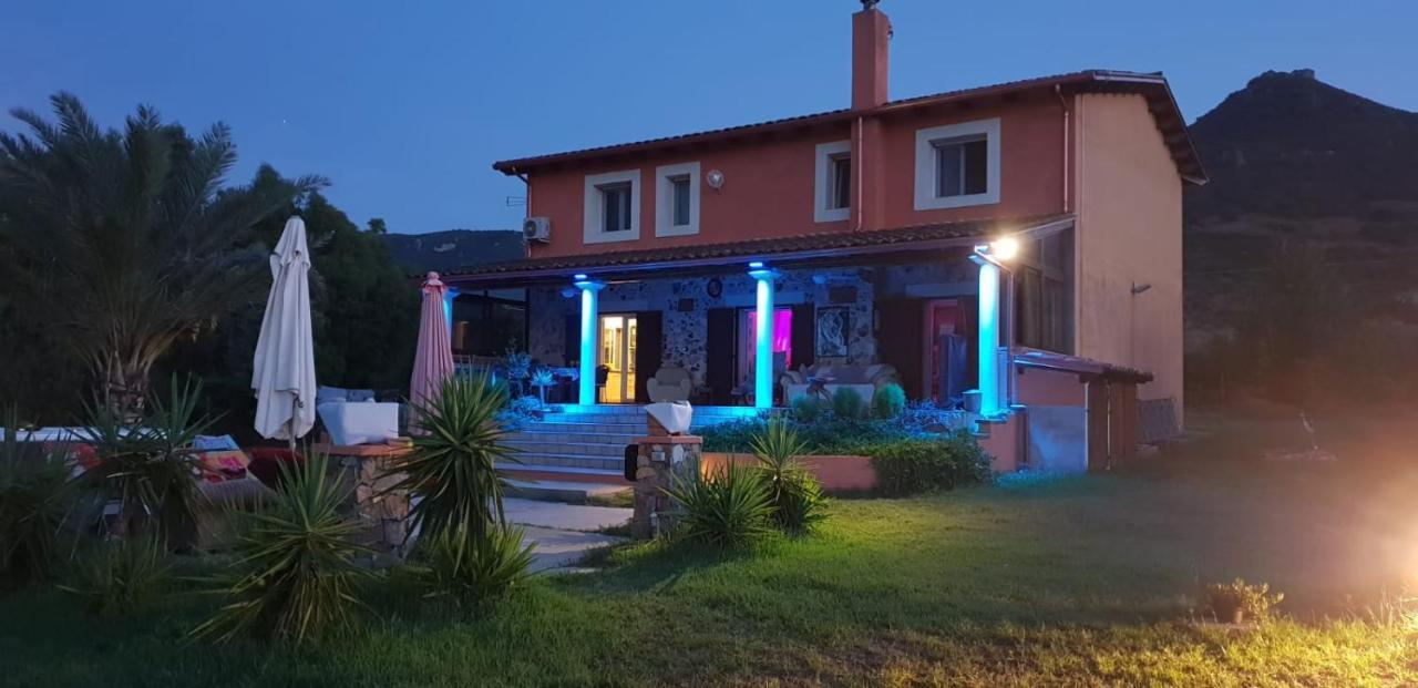 Orange Ville Villamassargia Экстерьер фото